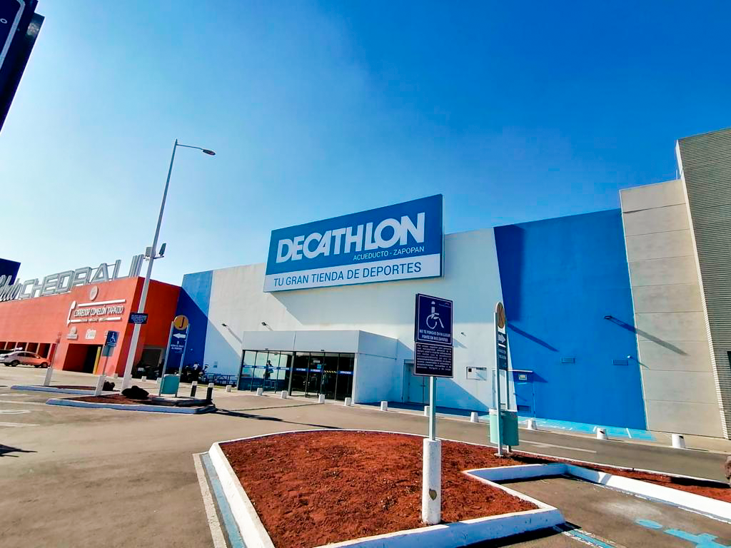 Fachadas para locales comerciales en Valencia